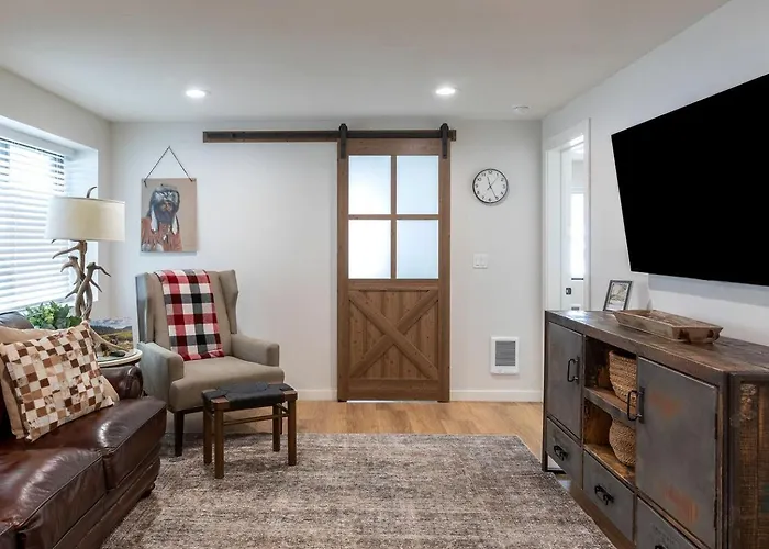 Magnificent With And Luxurious Interior In Wyoming