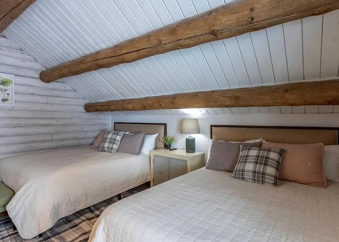 Magnificent With And Luxurious Interior In Wyoming Holiday home *